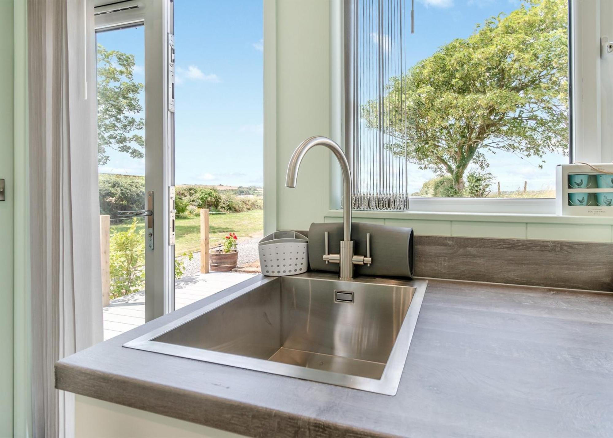 Calvesland Hideaway Hotel Manorbier Buitenkant foto