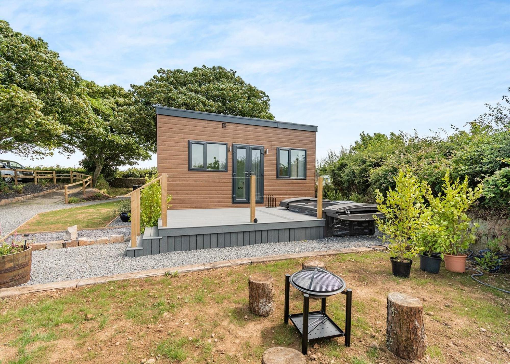 Calvesland Hideaway Hotel Manorbier Buitenkant foto